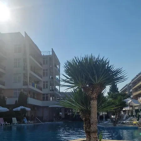 Διαμέρισμα Grand Kamelia Σάνι Μπιτς